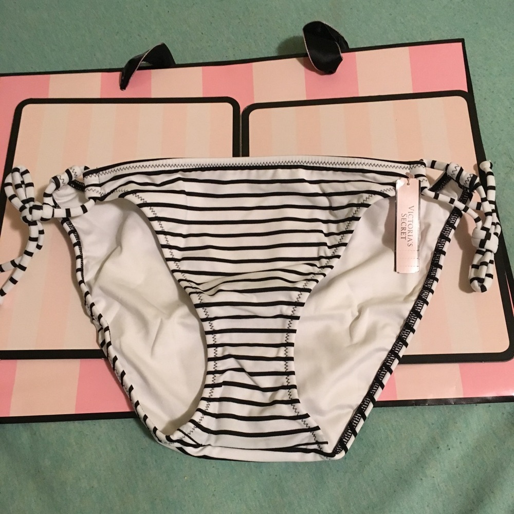 Victoria's Secret bottom